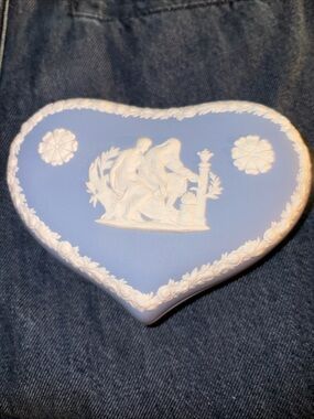 Wedgwood Pale Blue and White Heart-Shaped Jasperware Trinket Box